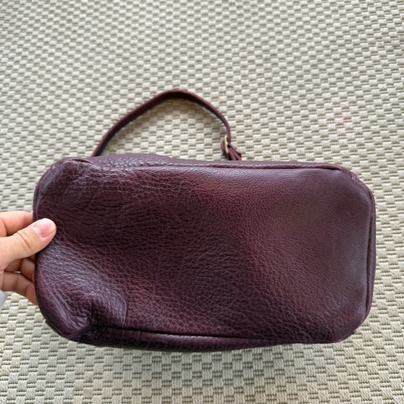 portland leather pebbled leather plum color butterfly bucket bag - Picture 5 of 5